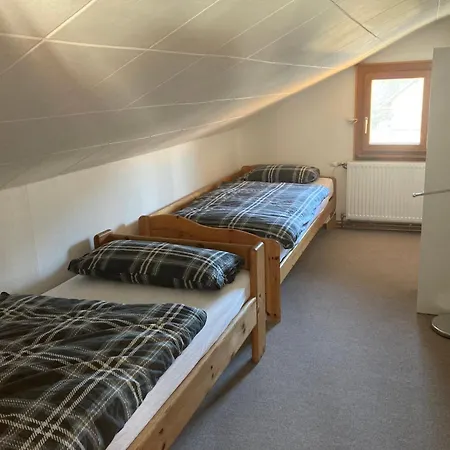 Zentrale *